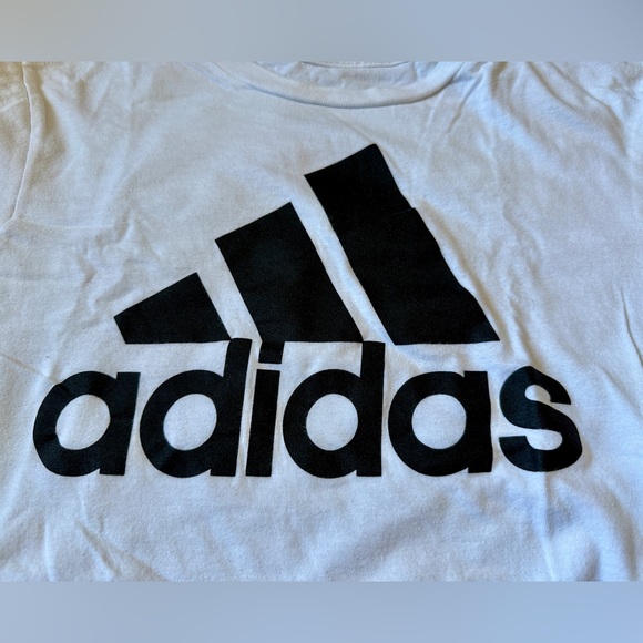 Adidas logo shirt - Picture 2 of 5